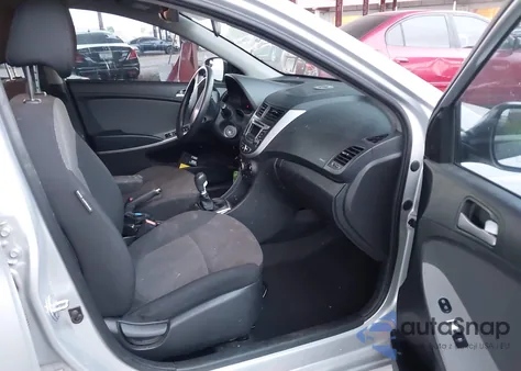 2014 Hyundai Accent Gs z USA, uszkodzony, nr VIN KMHCT5AE0EU177154